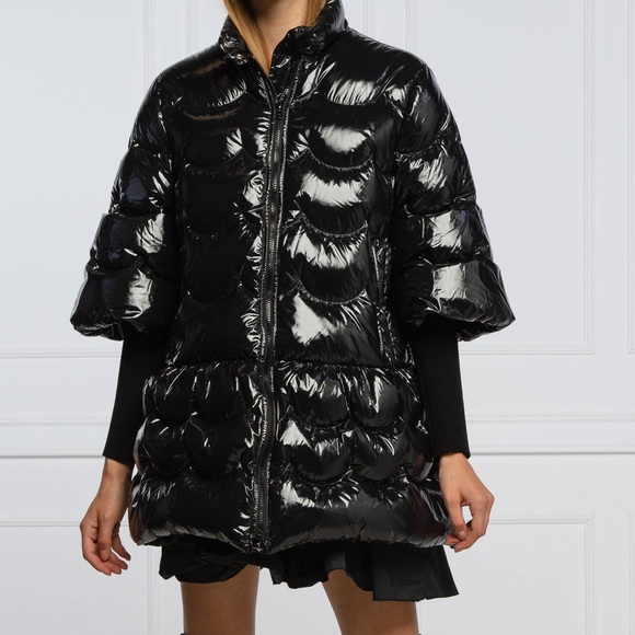 NEW WITH TAGS RED VALENTINO DOWN JACKET LOGO NERO - Picture 3 of 10